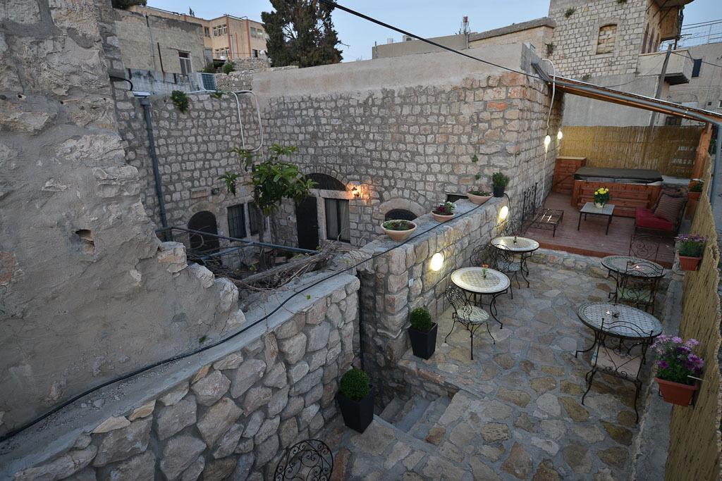 Avney Hahoshen Hotel Сафед Екстериор снимка